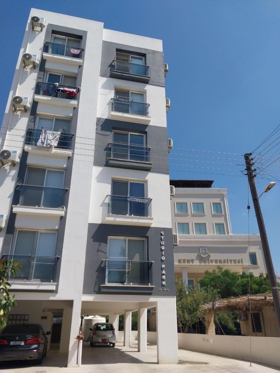 Studio Lux Famagusta  Exterior foto